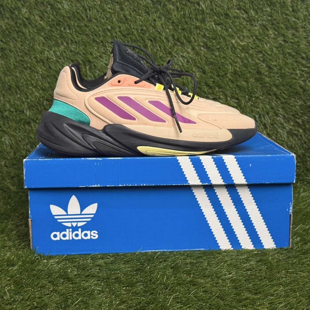 adidas Ozelia Womens 8.5 Halo Blush Sonic Fuchsia Black Sneakers GZ9182